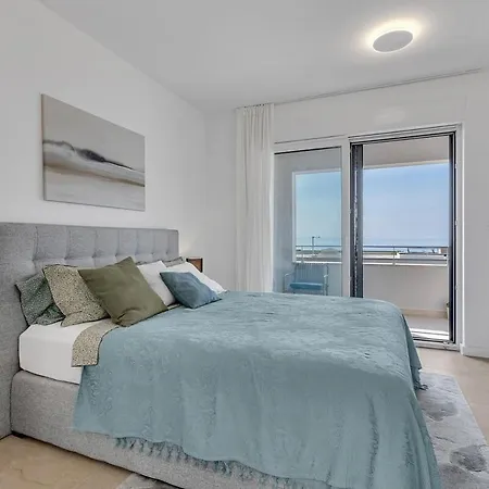 Dijana - Exklusiv * Макарська