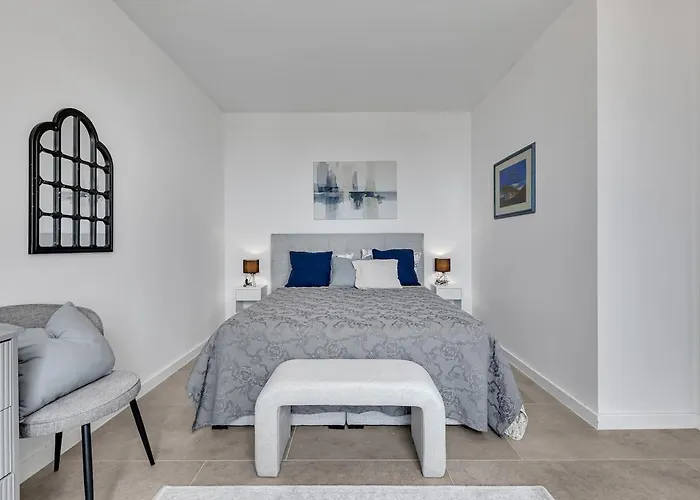 Dijana - Exklusiv * מאקרסקה