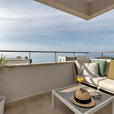 Dijana - Exklusiv ماكارسكا