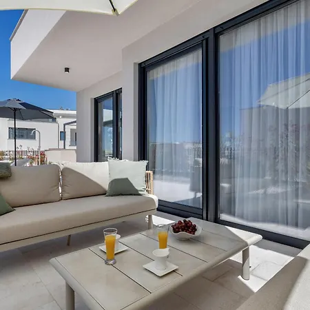 فيلة Dijana - Exklusiv